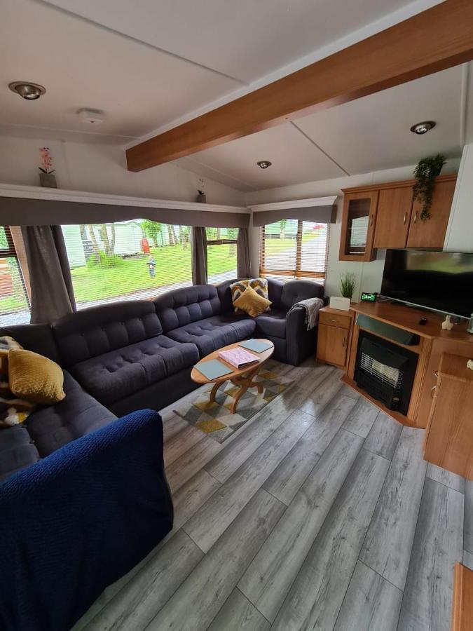 Unique Caravan With Outdoor Space Ballantrae Экстерьер фото