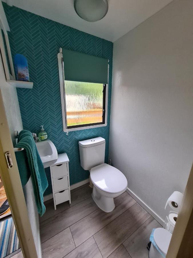Unique Caravan With Outdoor Space Ballantrae Экстерьер фото