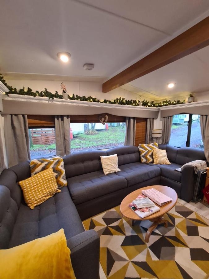 Unique Caravan With Outdoor Space Ballantrae Экстерьер фото