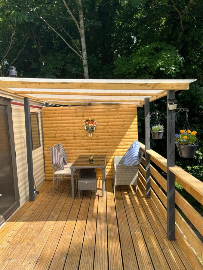 Unique Caravan With Outdoor Space Ballantrae Экстерьер фото